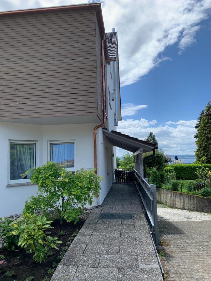 Ferienwohnungen Der Loewen Hagnau Esterno foto
