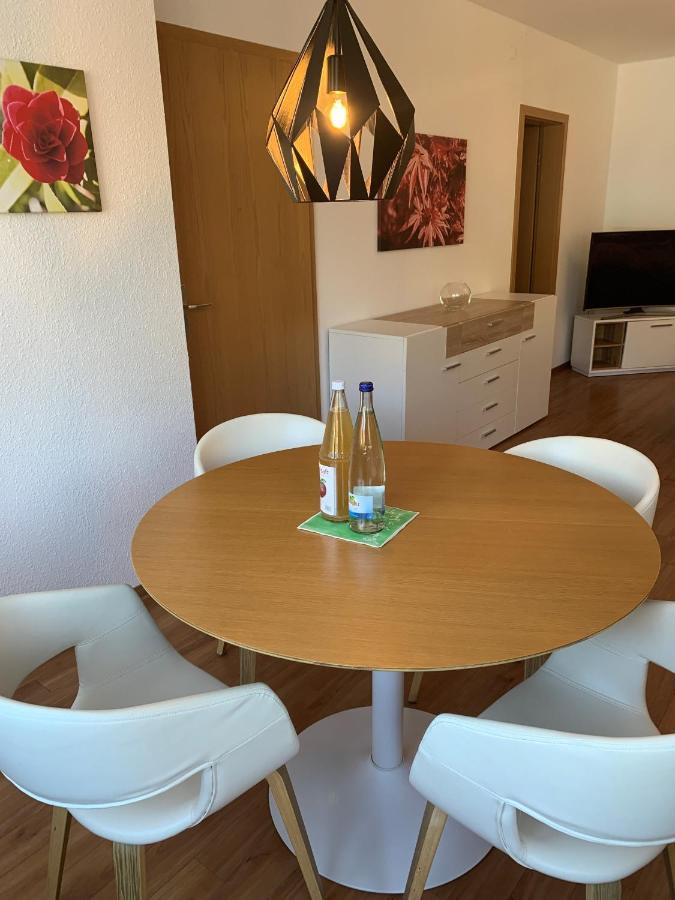 Ferienwohnungen Der Loewen Hagnau Esterno foto