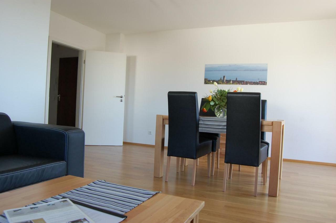 Ferienwohnungen Der Loewen Hagnau Esterno foto